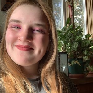 Meet your Posher, Hannah